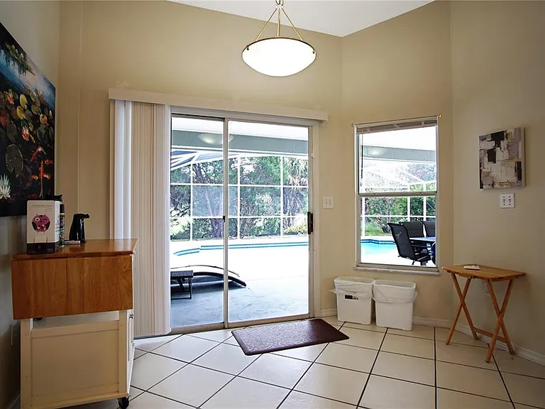 928 Loma Bonita Dr — Photo 17