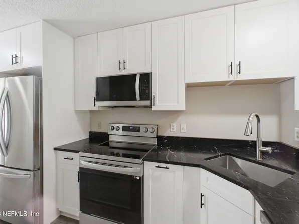 7623 BAYMEADOWS Circle W #2022, Jacksonville, FL 32256