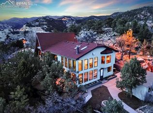 44 Grant Ave, Manitou Springs, CO 80829