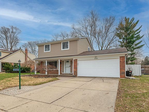 2nd image of 8765 Buckskin Dr