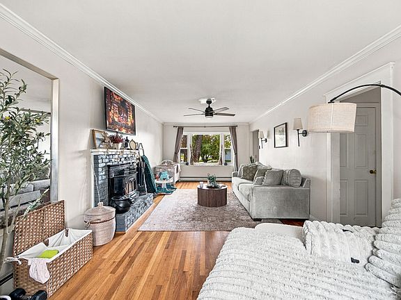 5th image of 3 Clover Lane