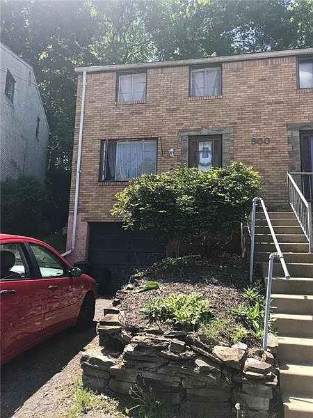 2nd image of 800/800B Cooke Dr