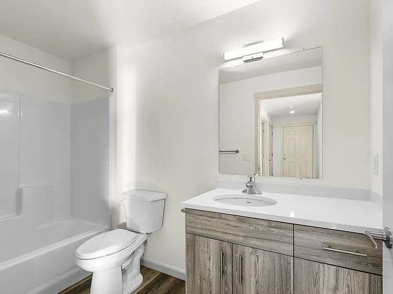930 W Felicity Ln #105 — Photo 4