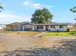5948 Shady Brook Dr, Central Pt, OR 97502