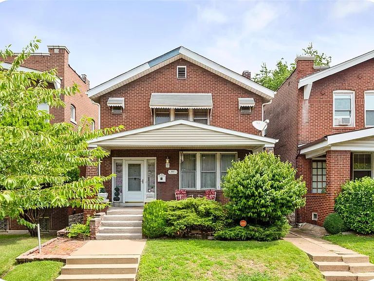 3637 Meramec St — Photo 1