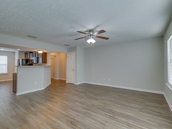 5th image of 2066 Caladonia Way