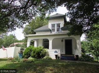 801 N Cascade St, Osceola, WI 54020