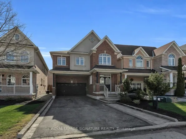 237 Karl Rose Trl, Newmarket, ON L3X 3J2