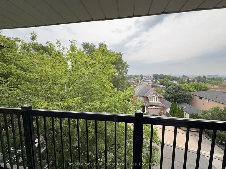 52 Cameron Ave #4 — Photo 23