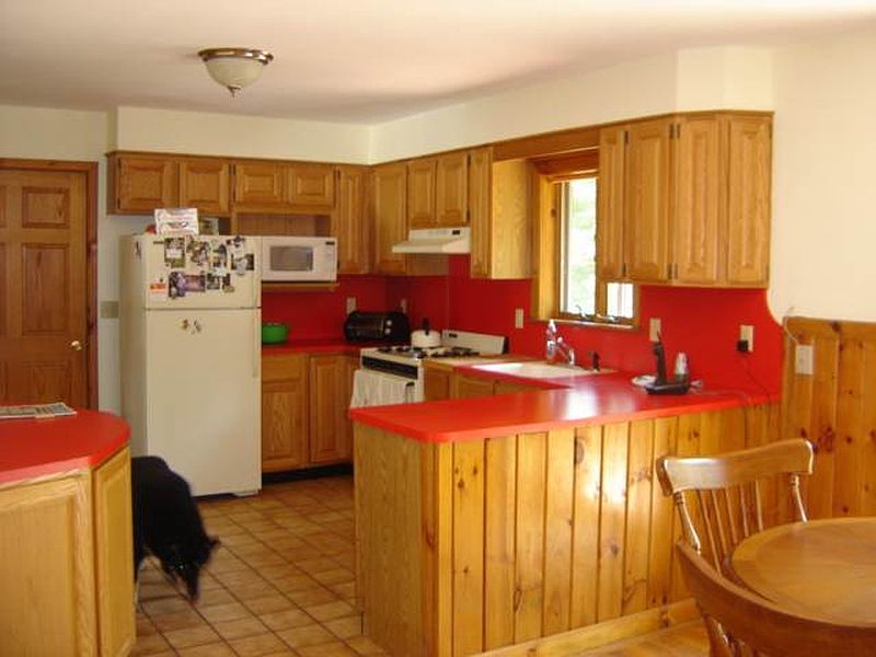 3rd image of 80 KIRWIN Road