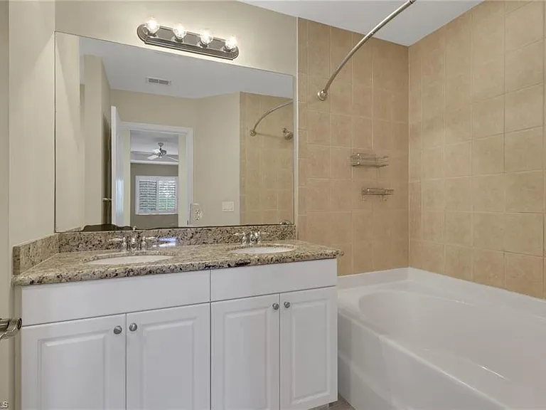 10260 Olivewood Way #58 — Photo 15