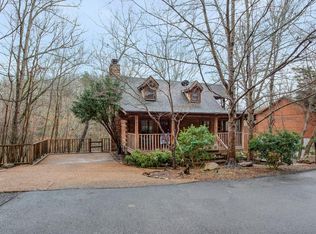 1110 Junaluska Way, Sevierville, TN 37876