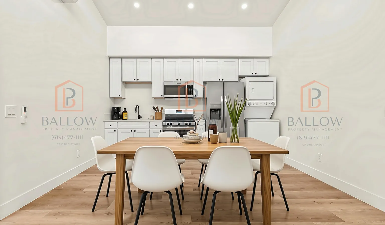 2 bed, 696 sqft, $2,500 — Photo 2