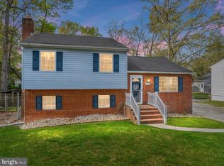 671 D St, Pasadena, MD 21122