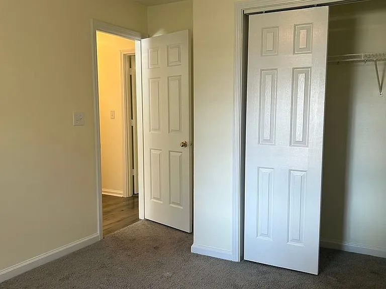 4320 Roundtable Ct — Photo 15