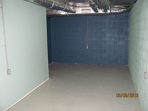 2nd image of 3362 N Henderson Way
