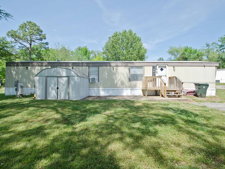 1st image of 221 Gemini Dr #221