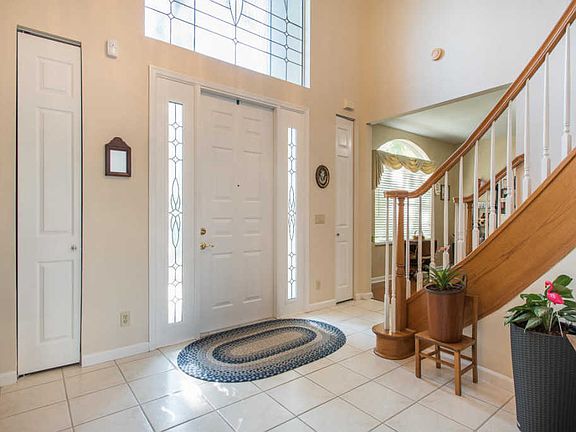 4th image of 4721 Glenn Pine Ln
