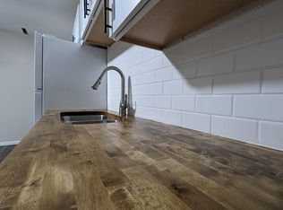 702 S Roche St, Knoxville, IA 50138