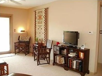 3rd image of 2109 Coventry Trl APT E