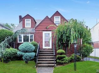 140 Central Ave, Lodi, NJ 07644