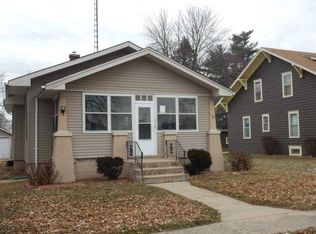 322 W Walnut St, Argos, IN 46501