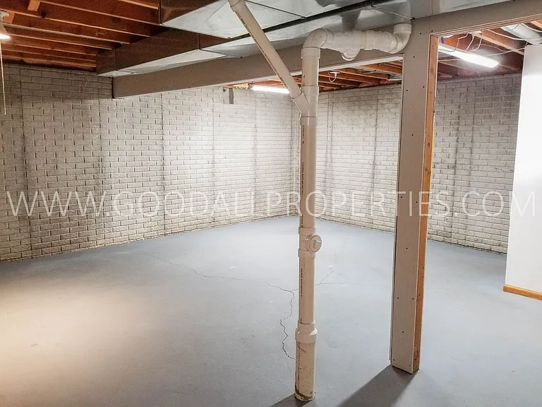 2420 Pine Ct — Photo 19