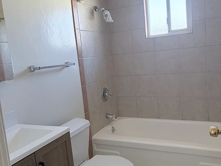 769 Plaza Linda — Photo 4