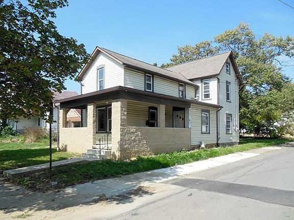 4th image of 300 Harker St