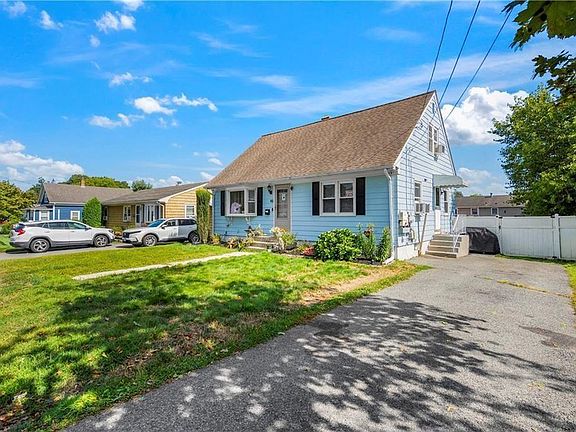 3rd image of 46 Auburn Ave
