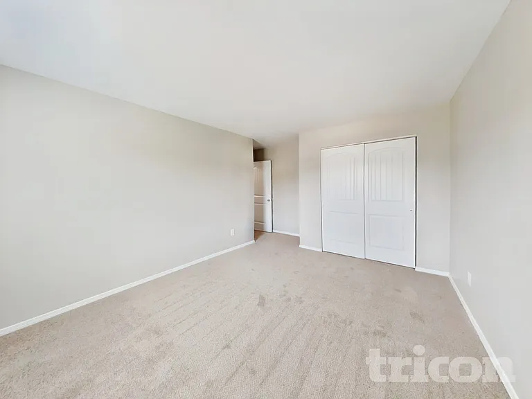 514 Kerriann Ln — Photo 15