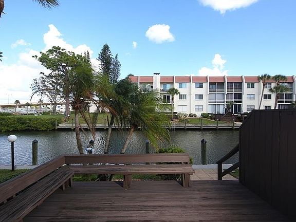 4th image of 240 Santa Maria St APT 125
