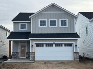 6807 102nd St S, Cottage Grove, MN 55016