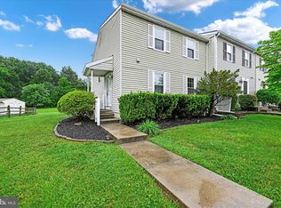 16 Hapsburg Ct, Parkville, MD 21234