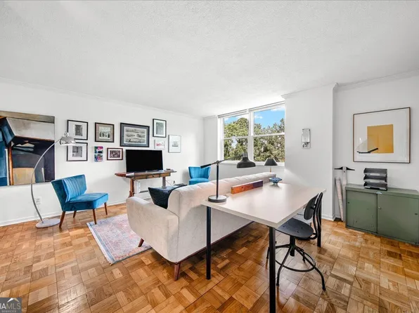 2965 Pharr Court South NW APT 712, Atlanta, GA 30305