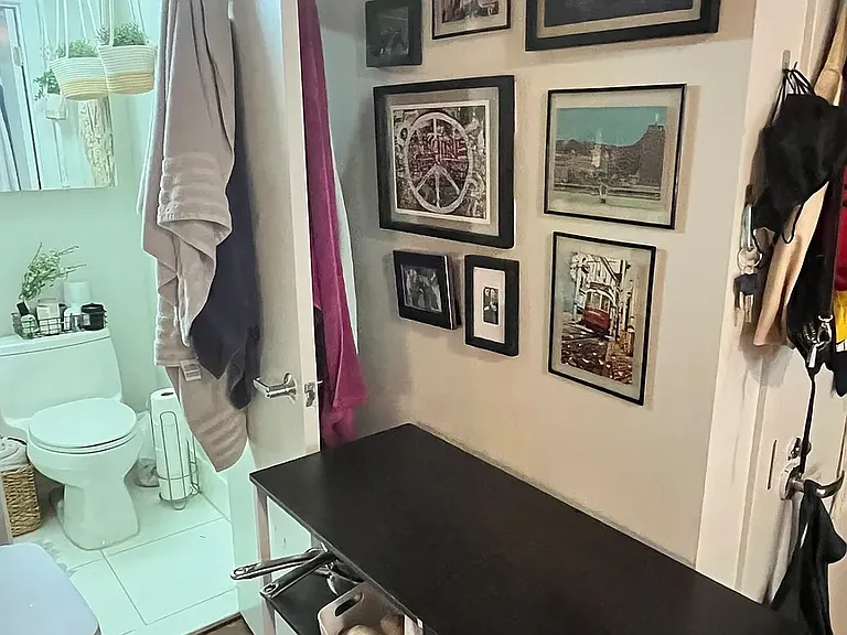 516 E 6th St #5C — Photo 7