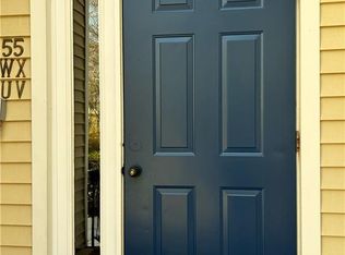 55 Clark St APT X, Milford, CT 06460