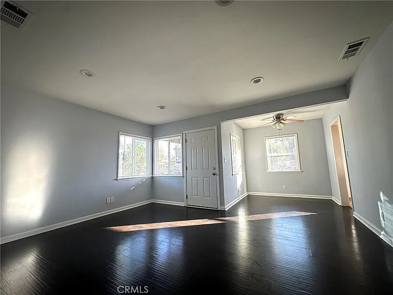 8379 La Villa St — Photo 7