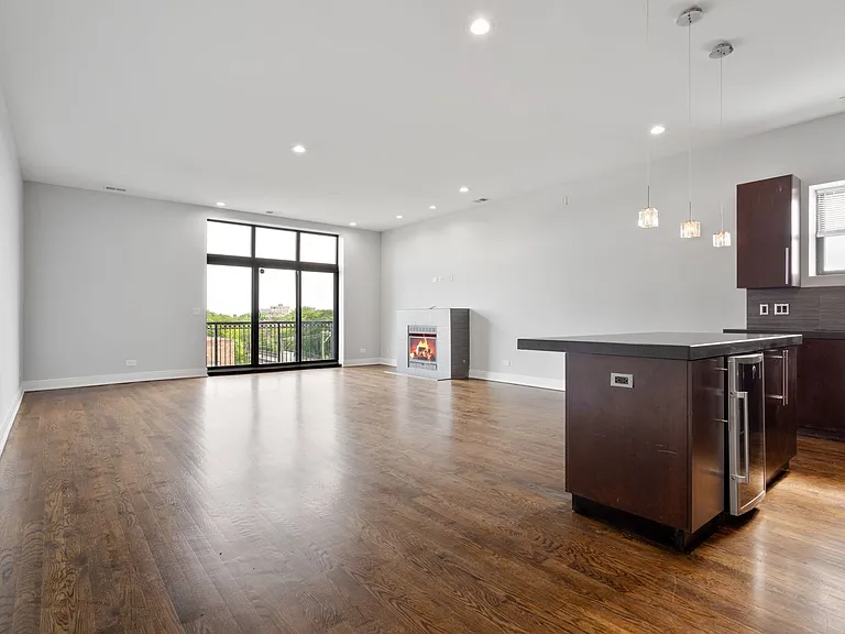1412 W Morse Ave — Photo 6