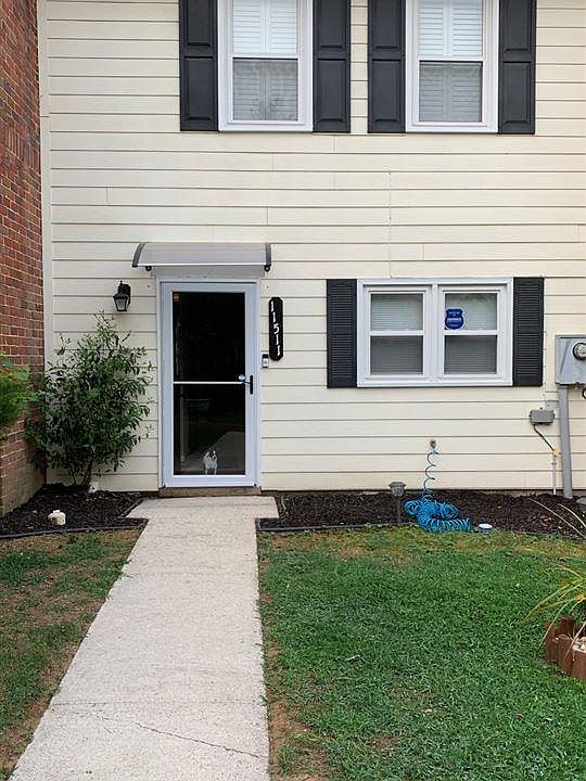 1st image of 11511 Jade Ln SE