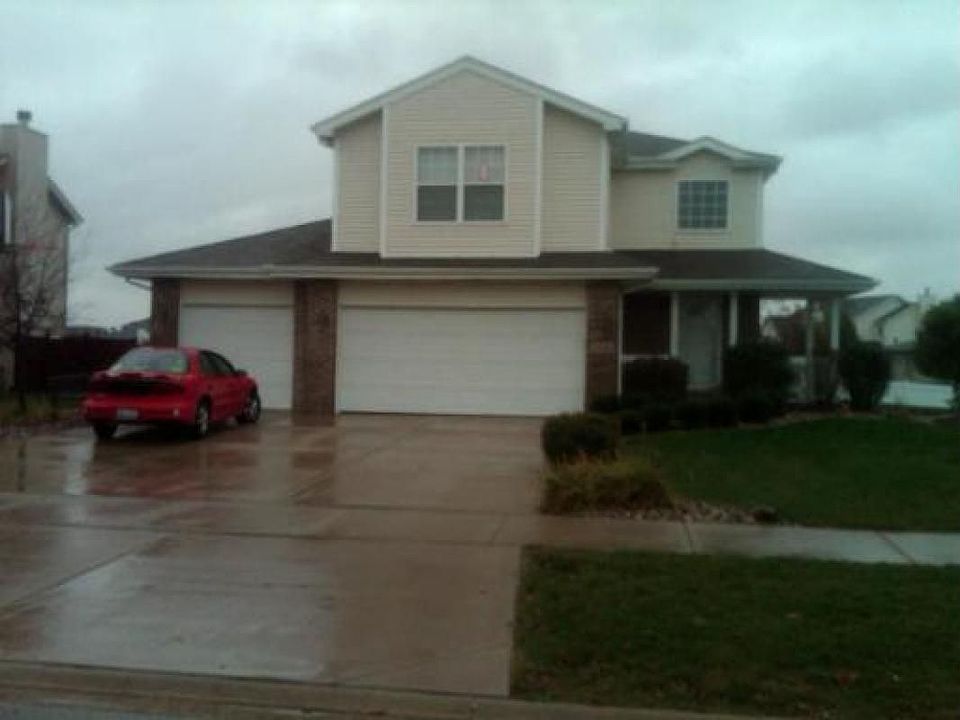 1st image of 16100 W Carlow Cir