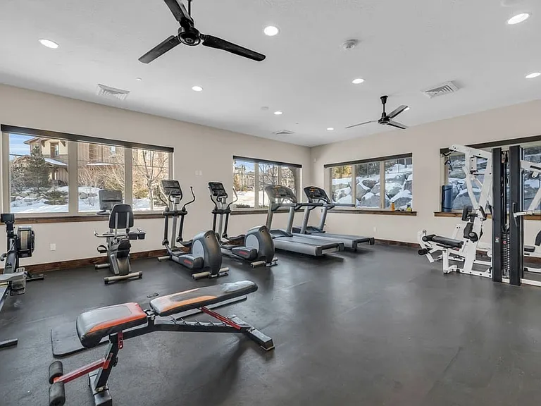 Clubhouse GYM Amenity