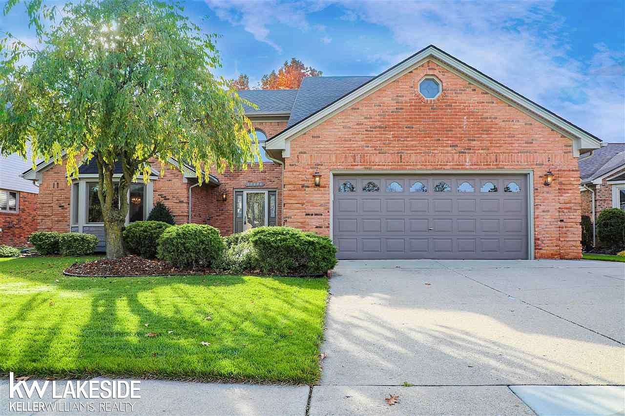 17076 Huntington Woods Dr, MI 48042 Zillow