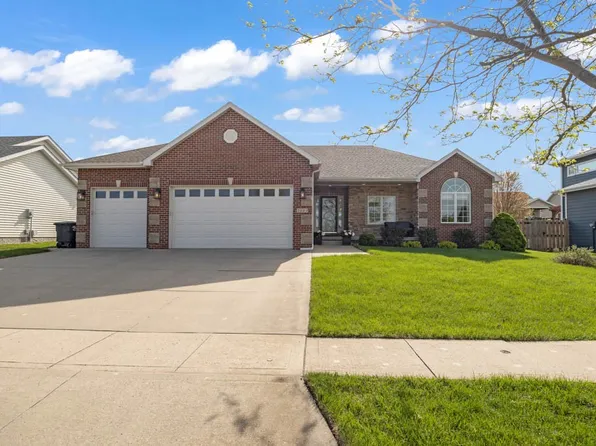 1003 NW Rockcrest Rd, Ankeny, IA 50023