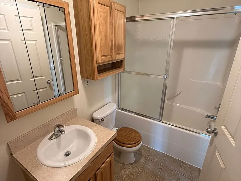 1228 Cascade Dr — Photo 14