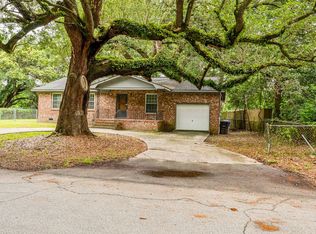 692 York St, Mount Pleasant, SC 29464