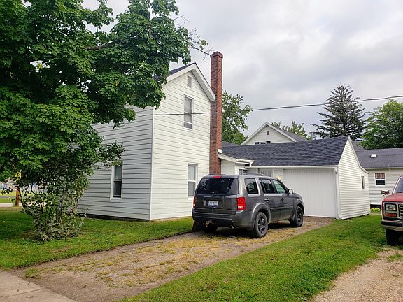 5th image of 119 James St