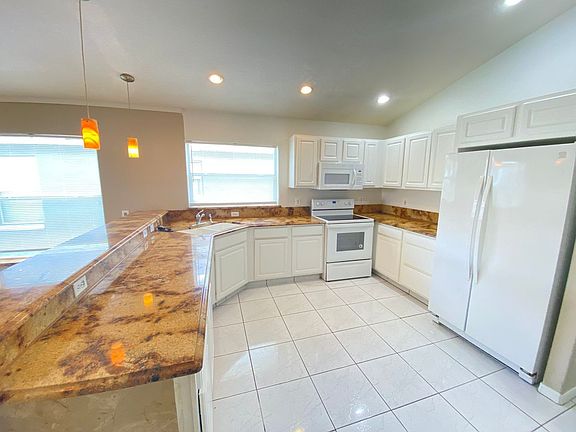 2nd image of 3310 Crystal Creek Blvd
