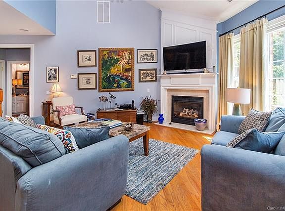 4th image of 5071 Ashford Crest Ln