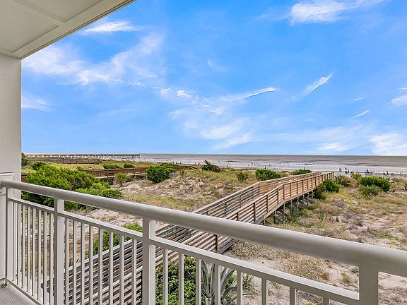 3rd image of 1126 Ocean Blvd #125